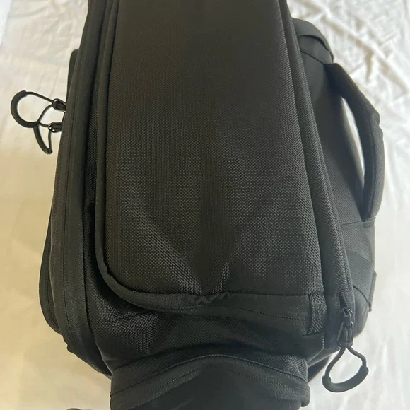 LSKD Backpack 35L - Picture 4 of 9